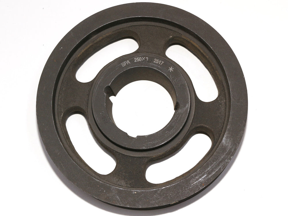Keilriemenscheibe SPA 3 Rillen DW 250mm TL2517