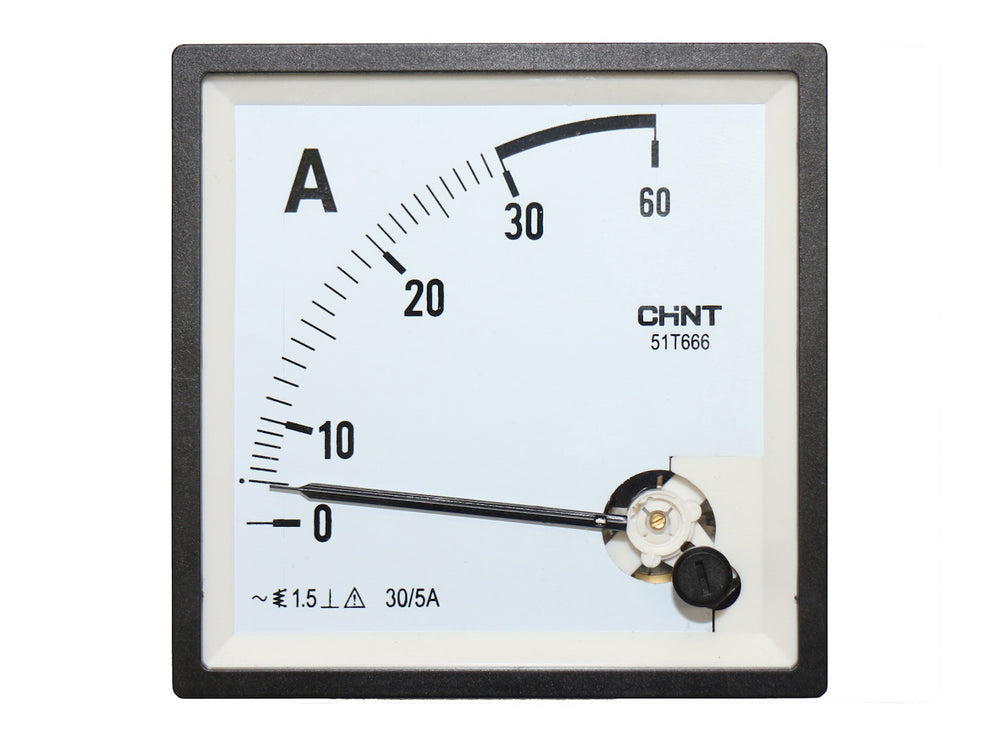 96x96mm 30A Amperemeter für Wechselstrom, Meßbereich 5-30A, Spitzenanzeige bis 60A