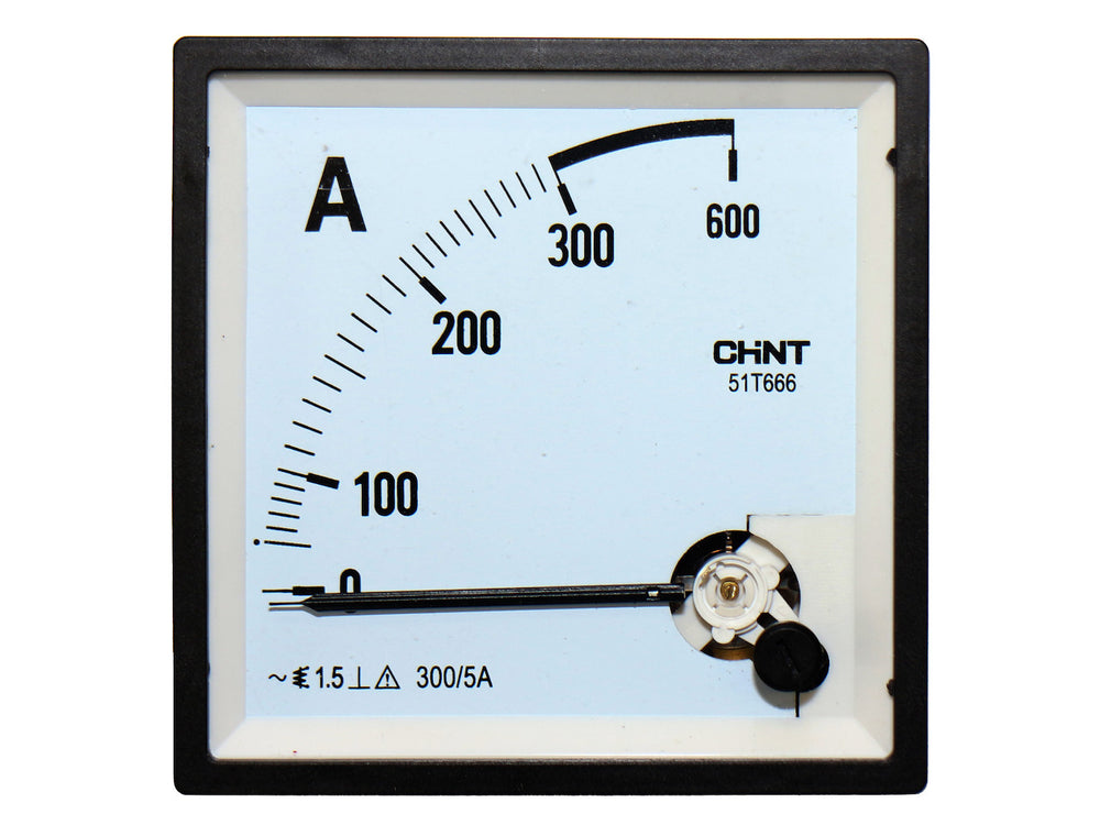 96x96mm 300A Amperemeter für Wechselstrom, Meßbereich 50-300A, Spitzenanzeige bis 600A