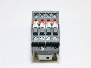 Schaltschütz, Installationsschütz 4 x Schliesser, 4-polig, 25A AC-1, Spulenspannung 400V, ABB A9-30-10