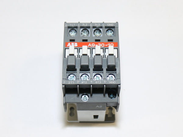 Schaltschütz, Installationsschütz 4 x Schliesser, 4-polig, 25A AC-1, Spulenspannung 400V, ABB A9-30-10